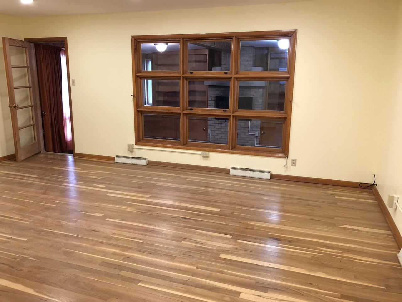 5319 Sw 15th St #1 - Photo 3 of 27