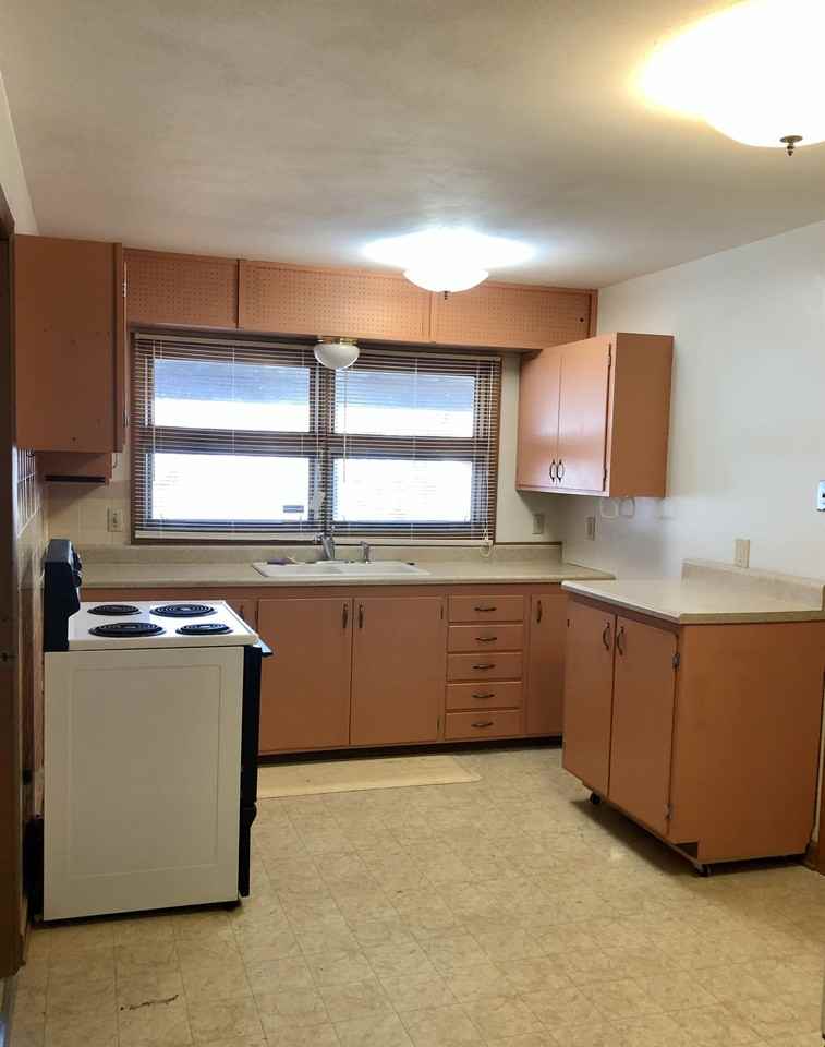 5319 Sw 15th St #1 - Photo 6 of 27