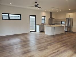 featured image of 423 North 8th Street #1