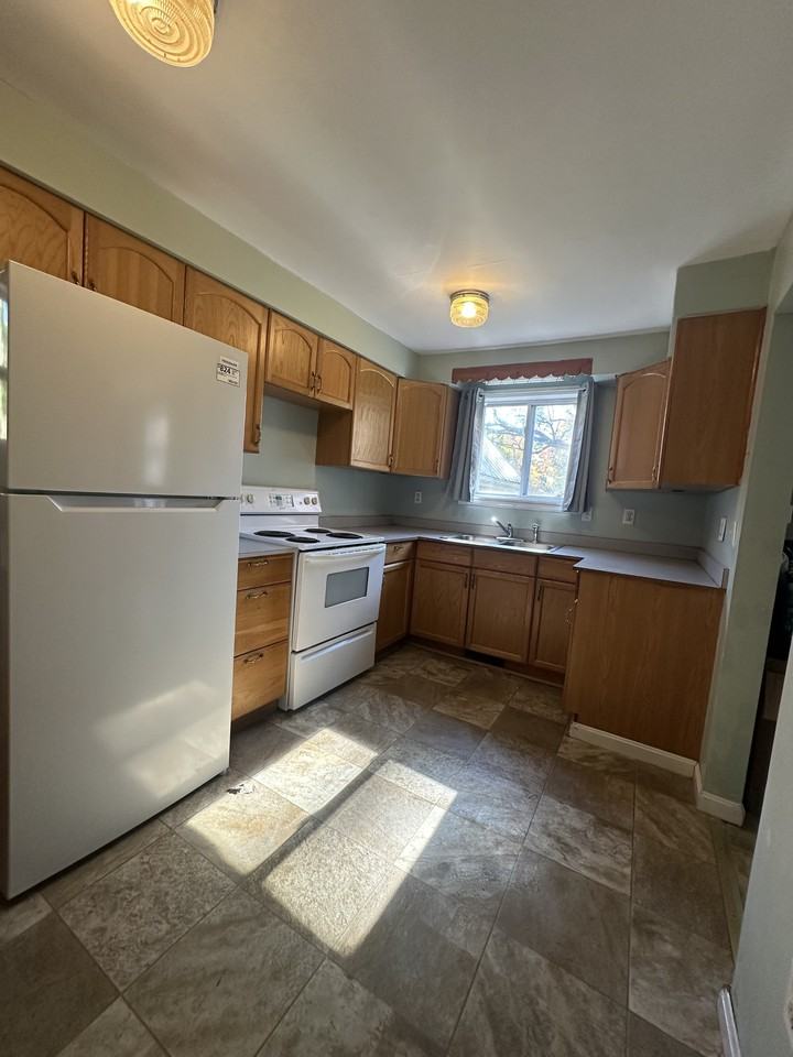 57 State Street #2 - Photo 5 of 16