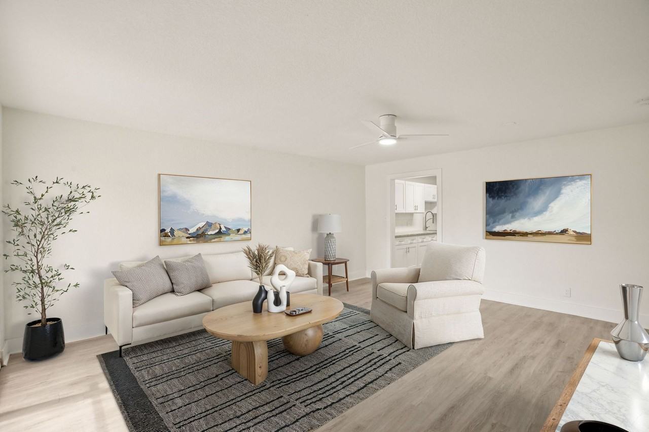 The Standard Apartments - Photo 6 of 50