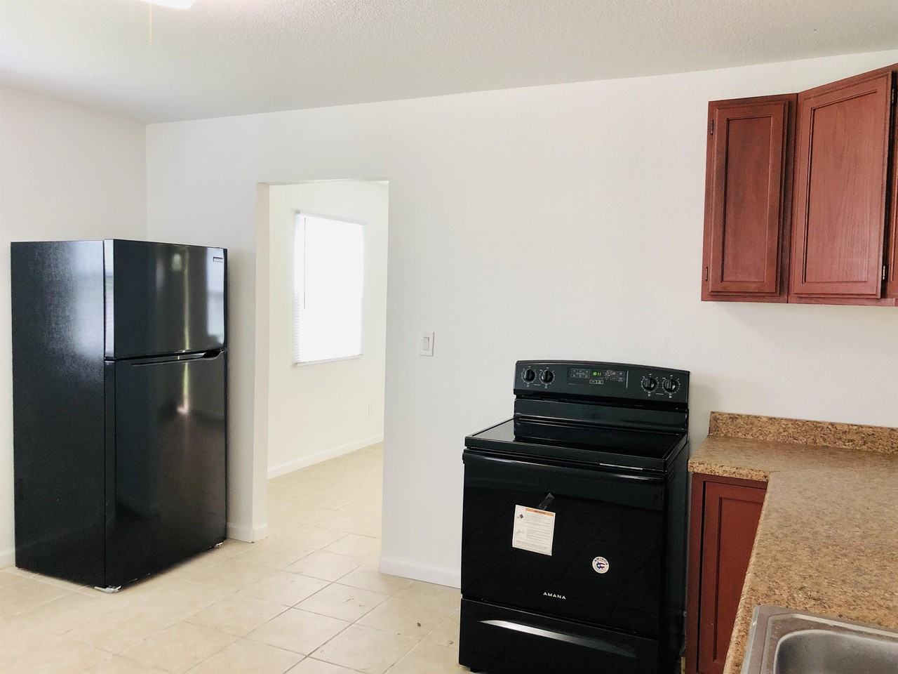 3400 Victoria Drive #1 - Photo 5 of 16