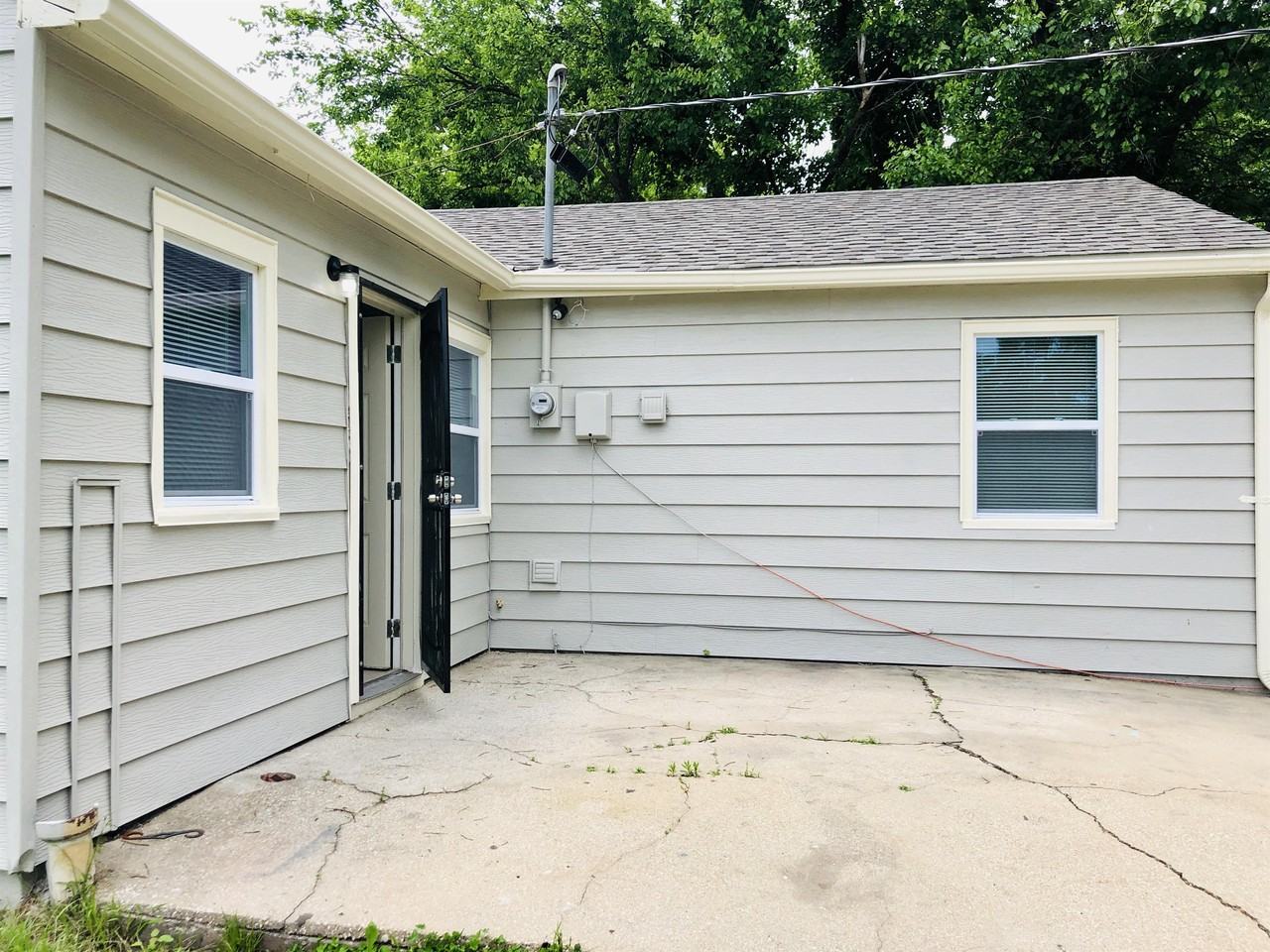 3400 Victoria Drive #1 - Photo 6 of 16