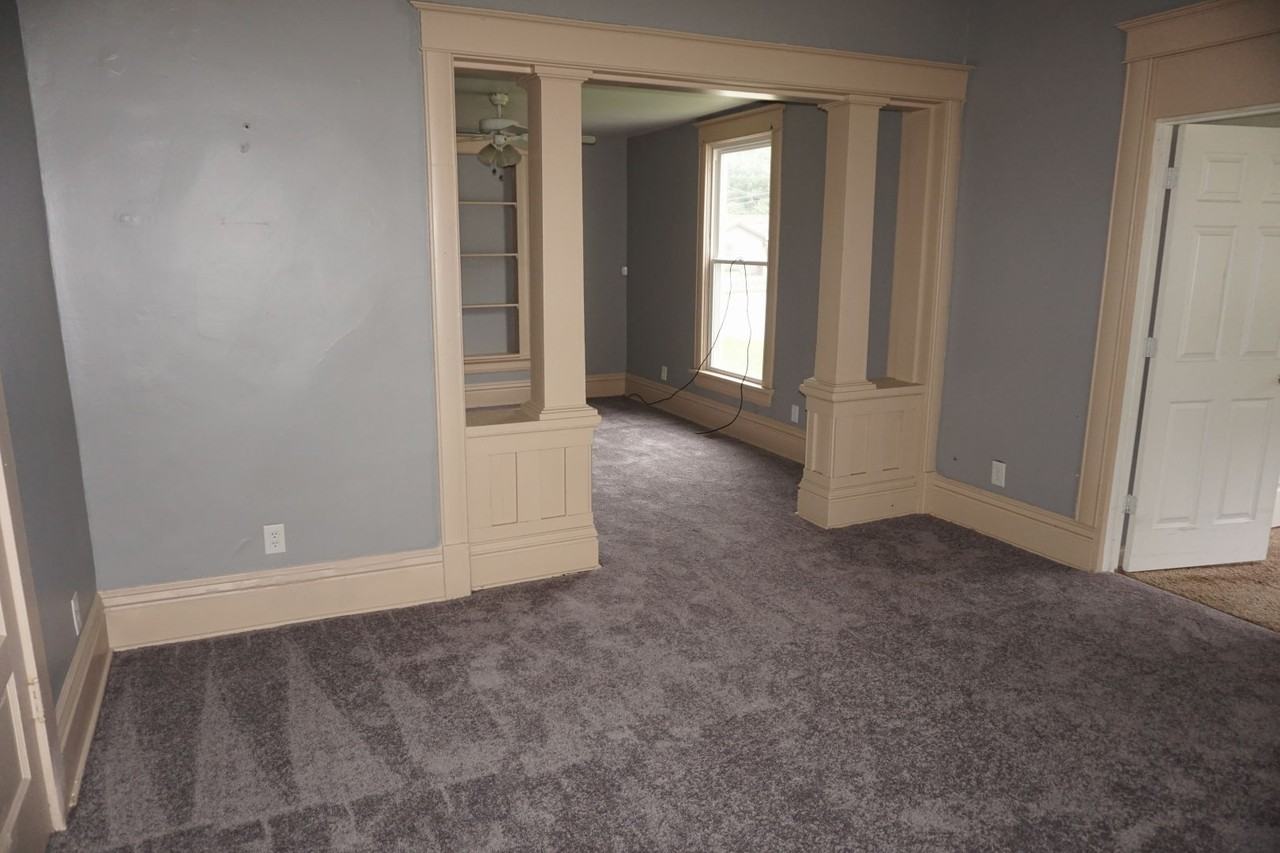 217 East Prairie Street #1 - Photo 3 of 11