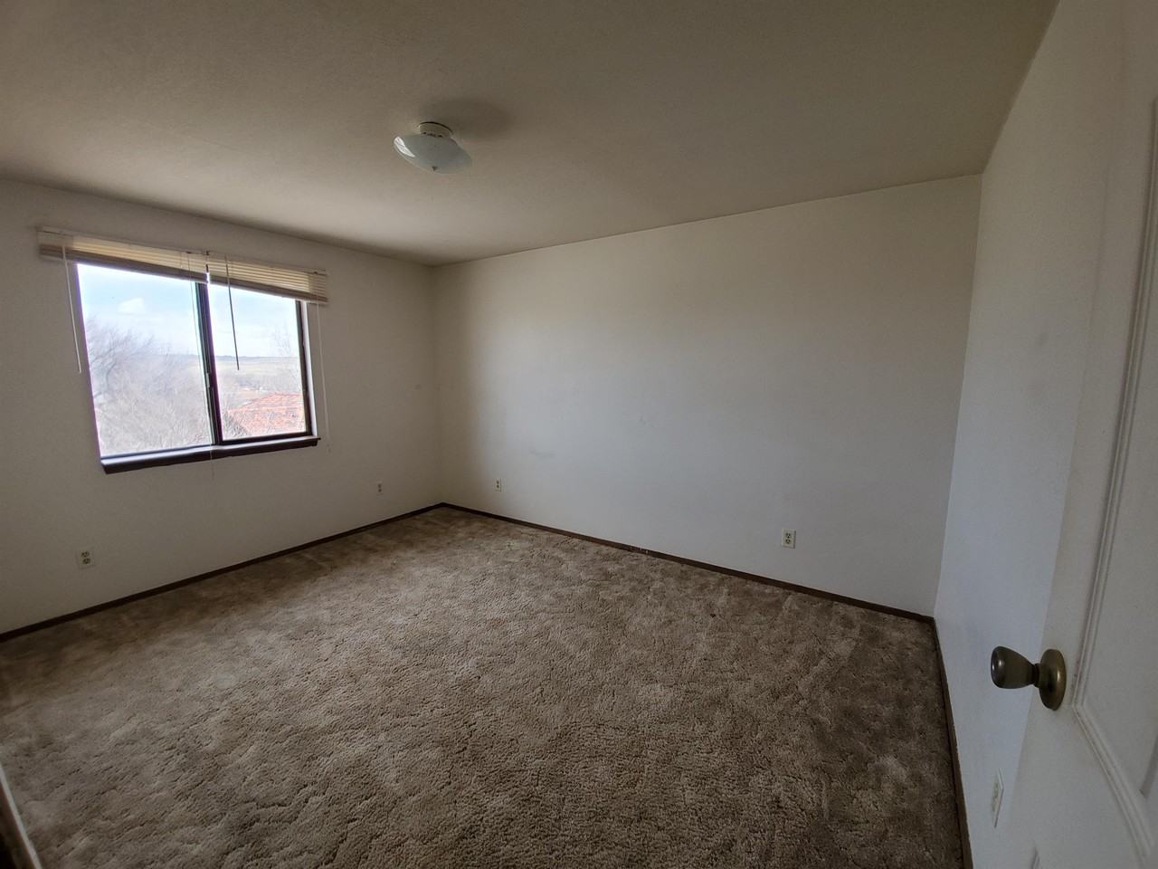 613 Dorsey #3 - Photo 7 of 11