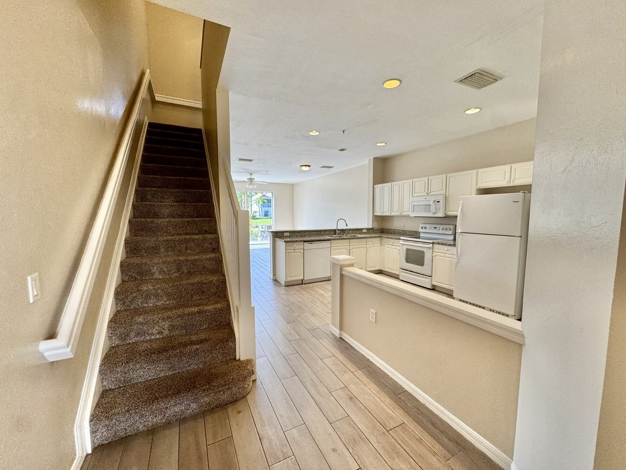 912 Hampton Circle #1 - Photo 2 of 30