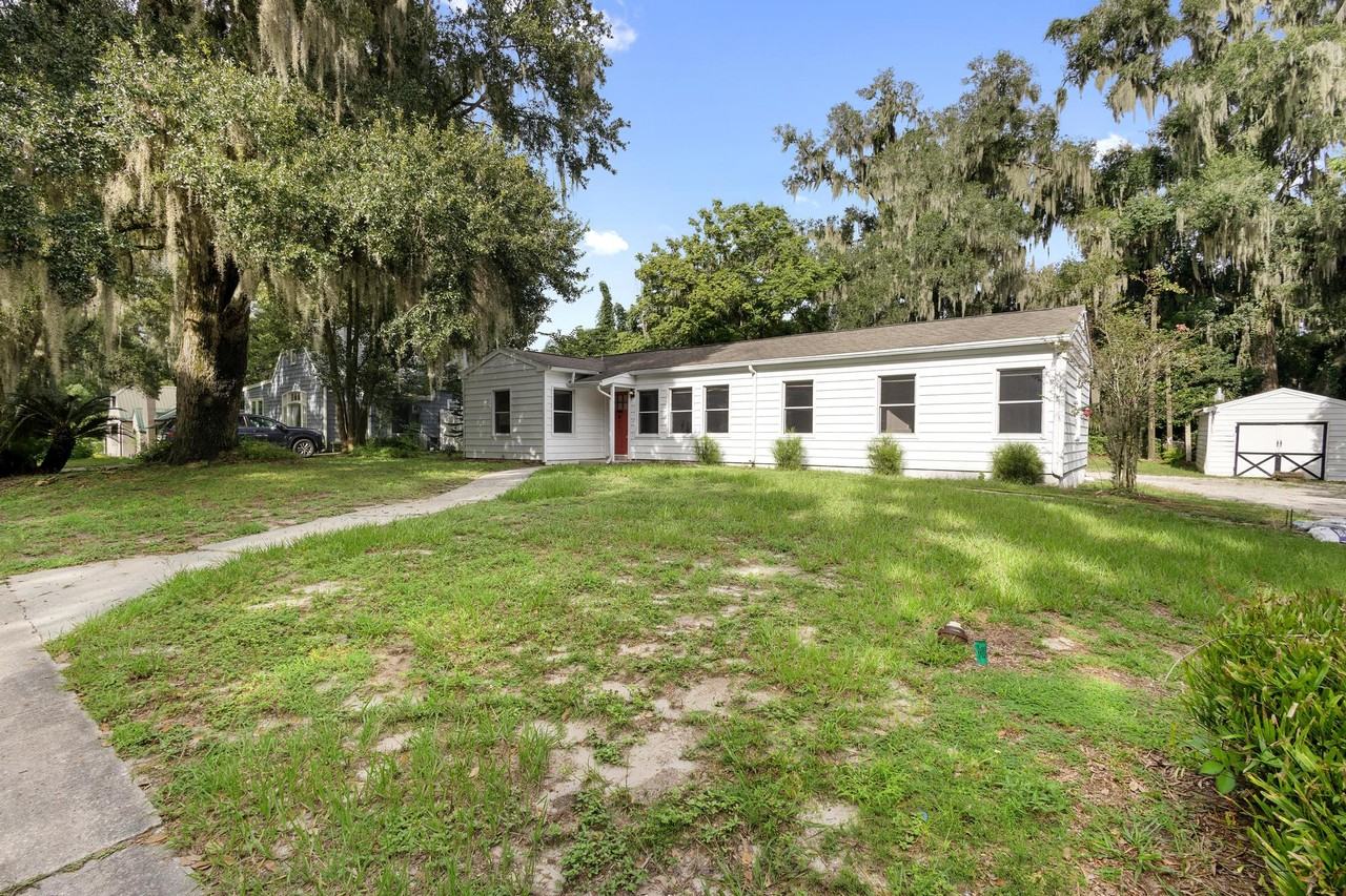 605 North Amelia Avenue #1 - Photo 2 of 25