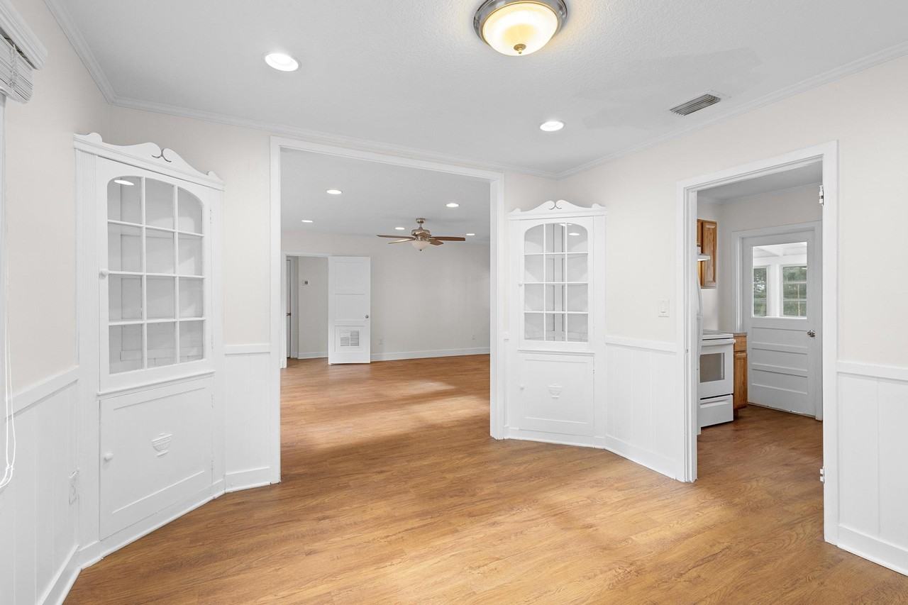 605 North Amelia Avenue #1 - Photo 7 of 25