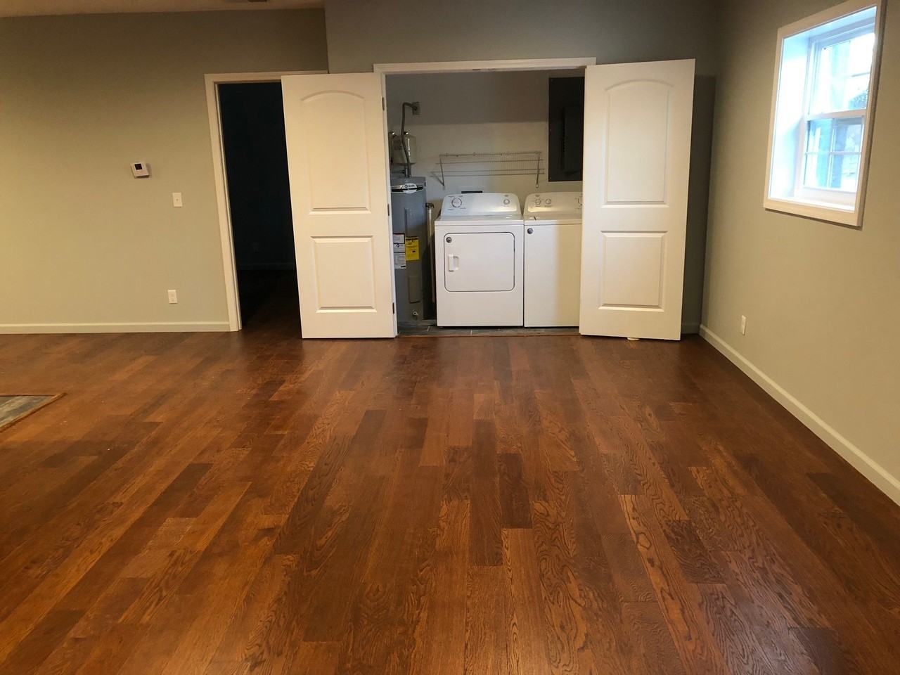 1407 Poplar St #602 - Photo 3 of 17