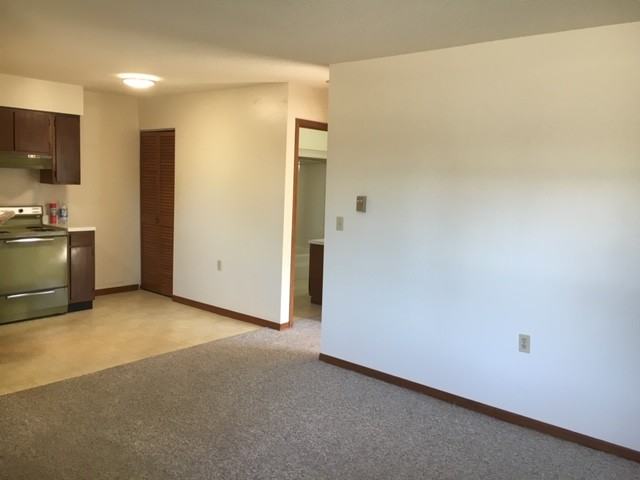 1900 Main St #2 - Photo 3 of 12