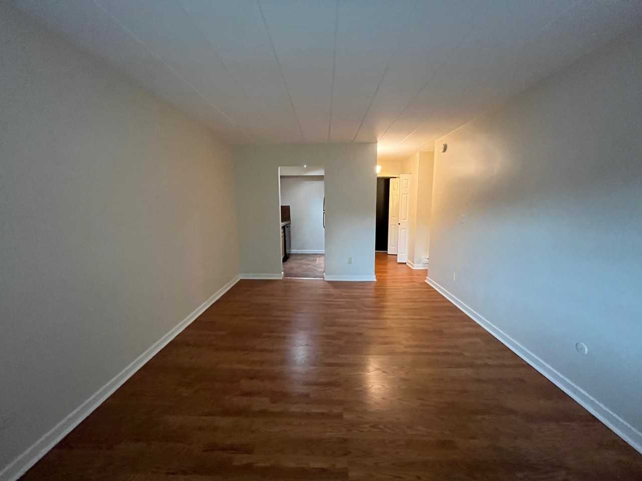 151 Robinson Street #26 - Photo 4 of 20