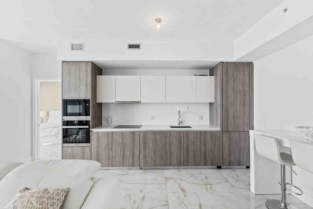 Biscayne Boulevard #4104 - Photo 6 of 10