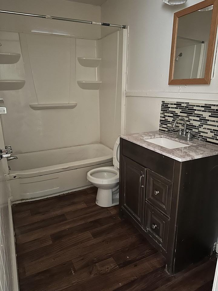 2404 Knox Dr #2404 - Photo 5 of 6