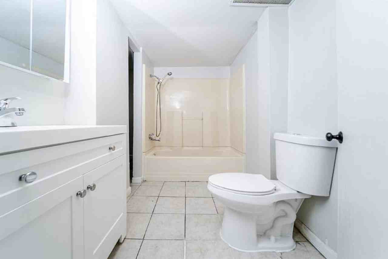 169 Hutton St #1 - Photo 5 of 26