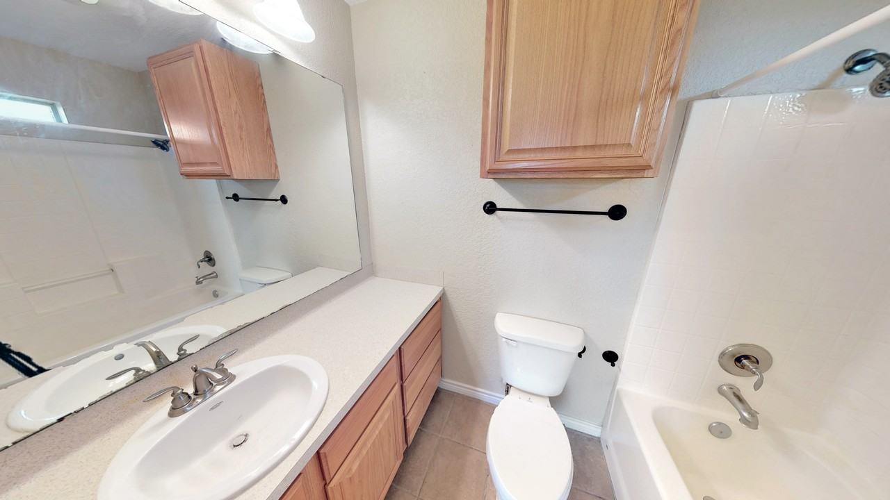 3840 Oldenburg Lane #3840 - Photo 7 of 10