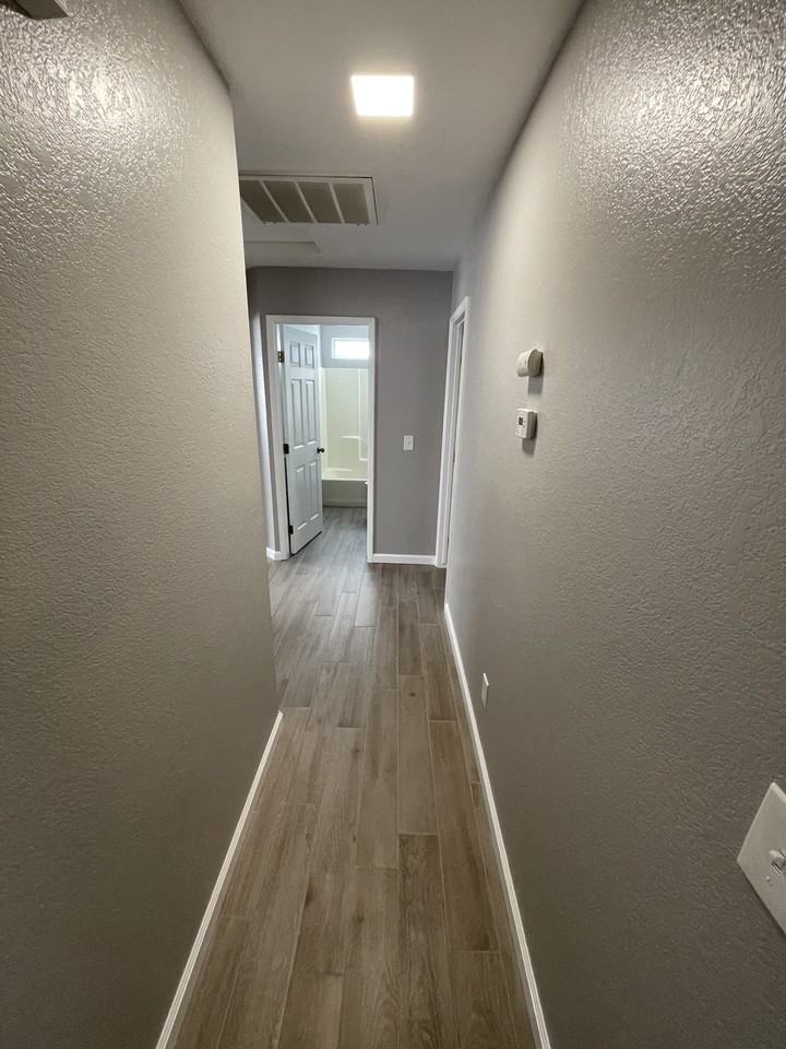 2800 East Valley Oaks Drive #1 - Photo 6 of 17