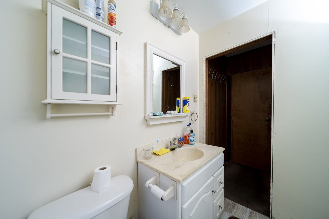 53 Thirteenth St #SF - Photo 7 of 22