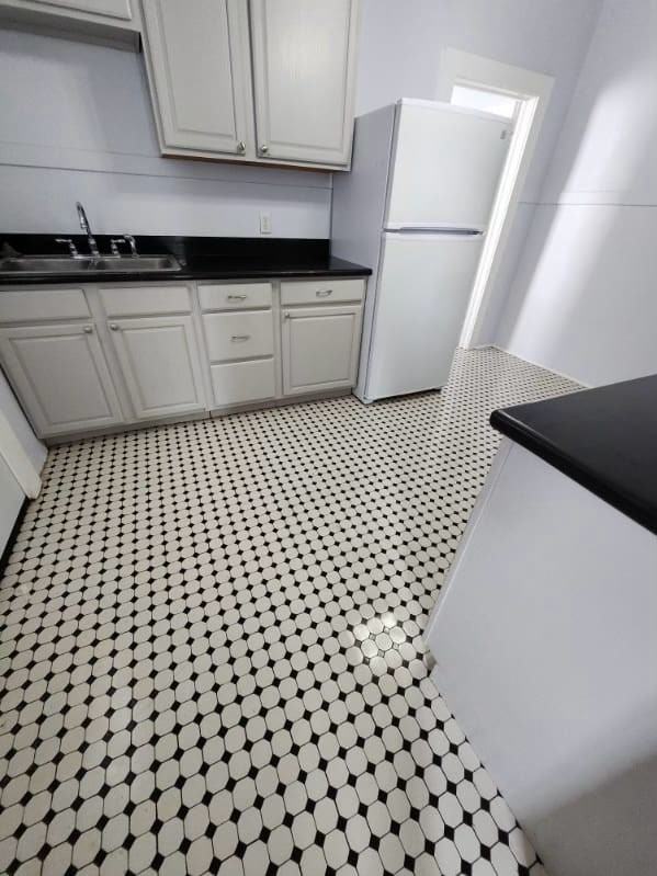 2404 Jasmine Street #2404 - Photo 5 of 16