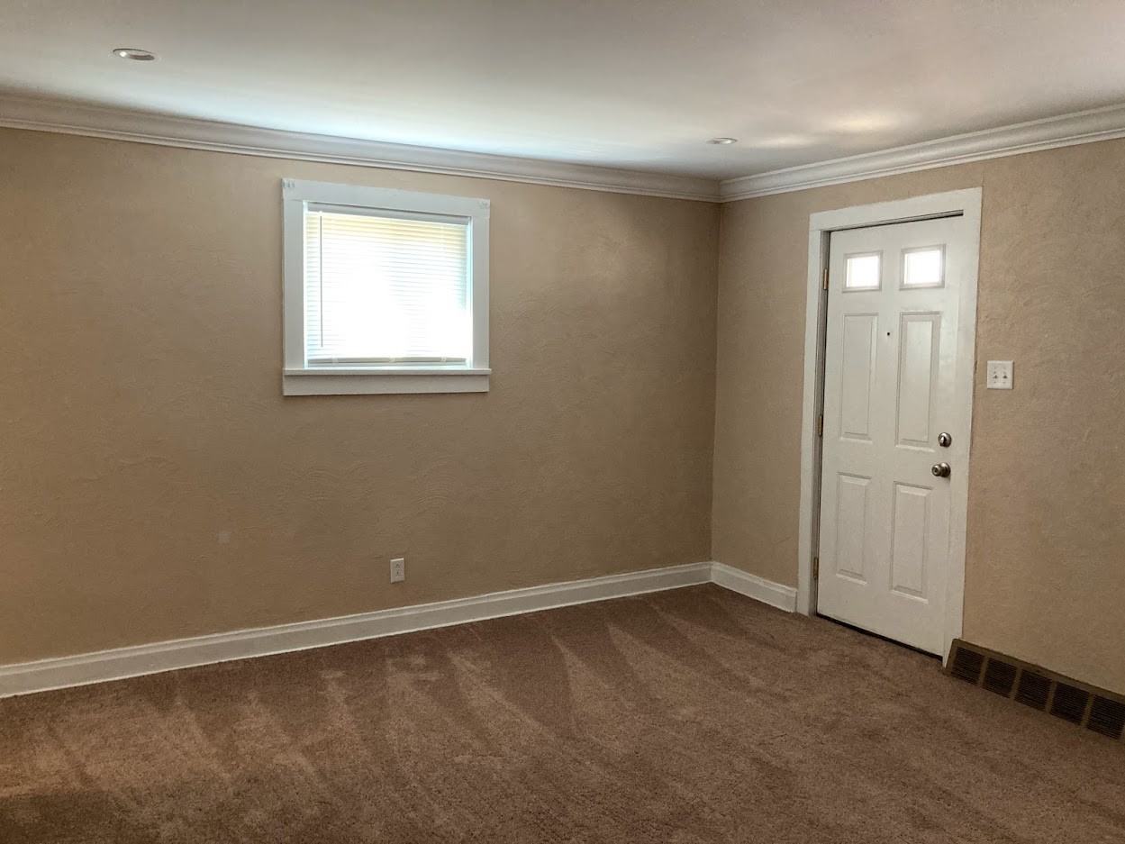 1125 Springdale Dr #1125 - Photo 5 of 11