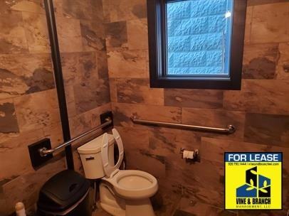 1009 Michigan Avenue - Photo 5 of 9