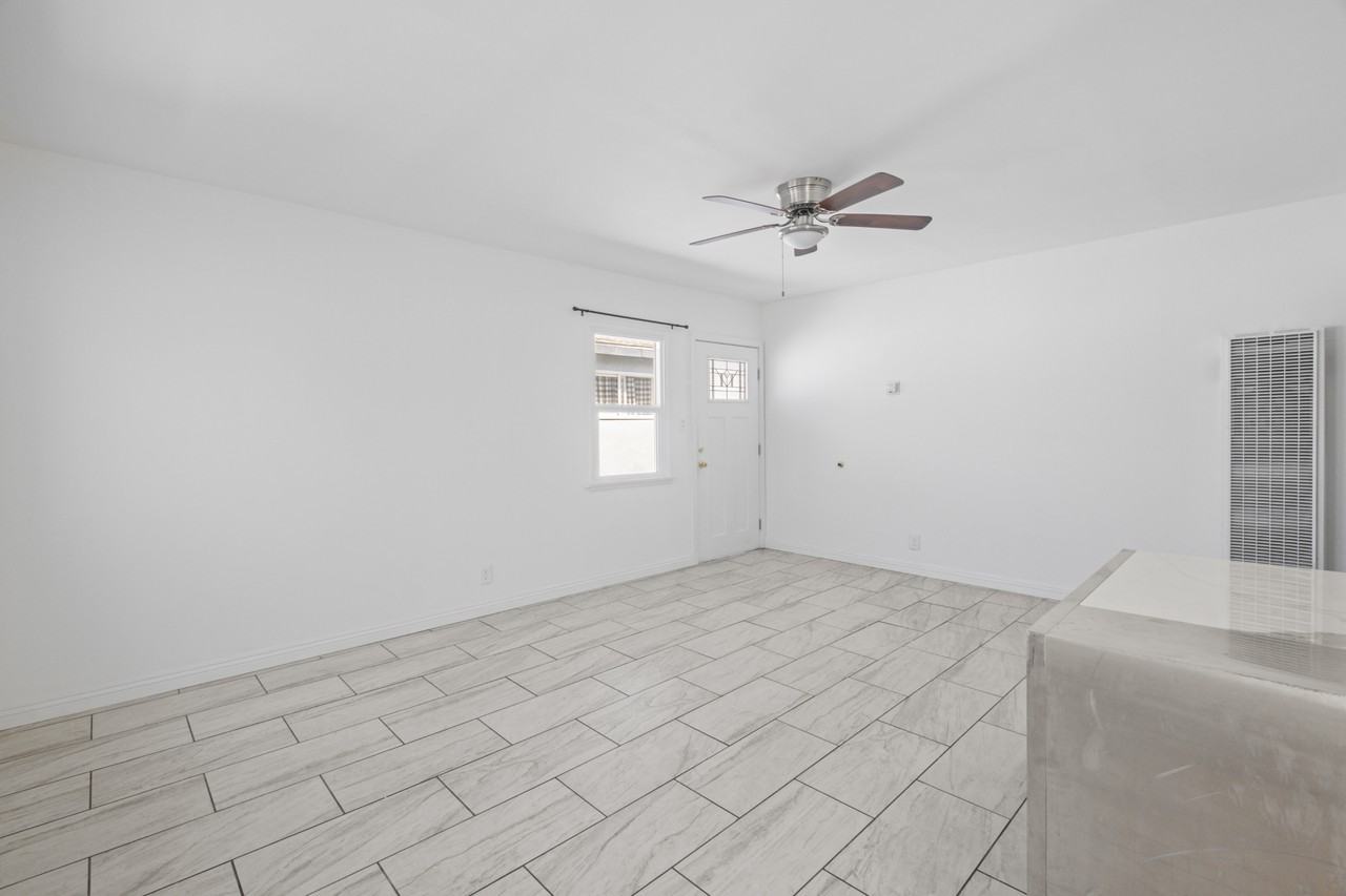 2035 1/2 S Shenandoah St #2035-1-2 - Photo 6 of 30