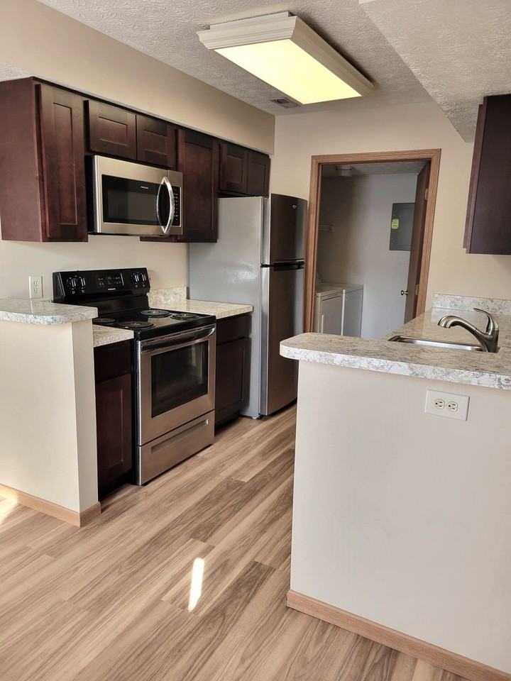 1335 High Street #100 - Photo 2 of 16