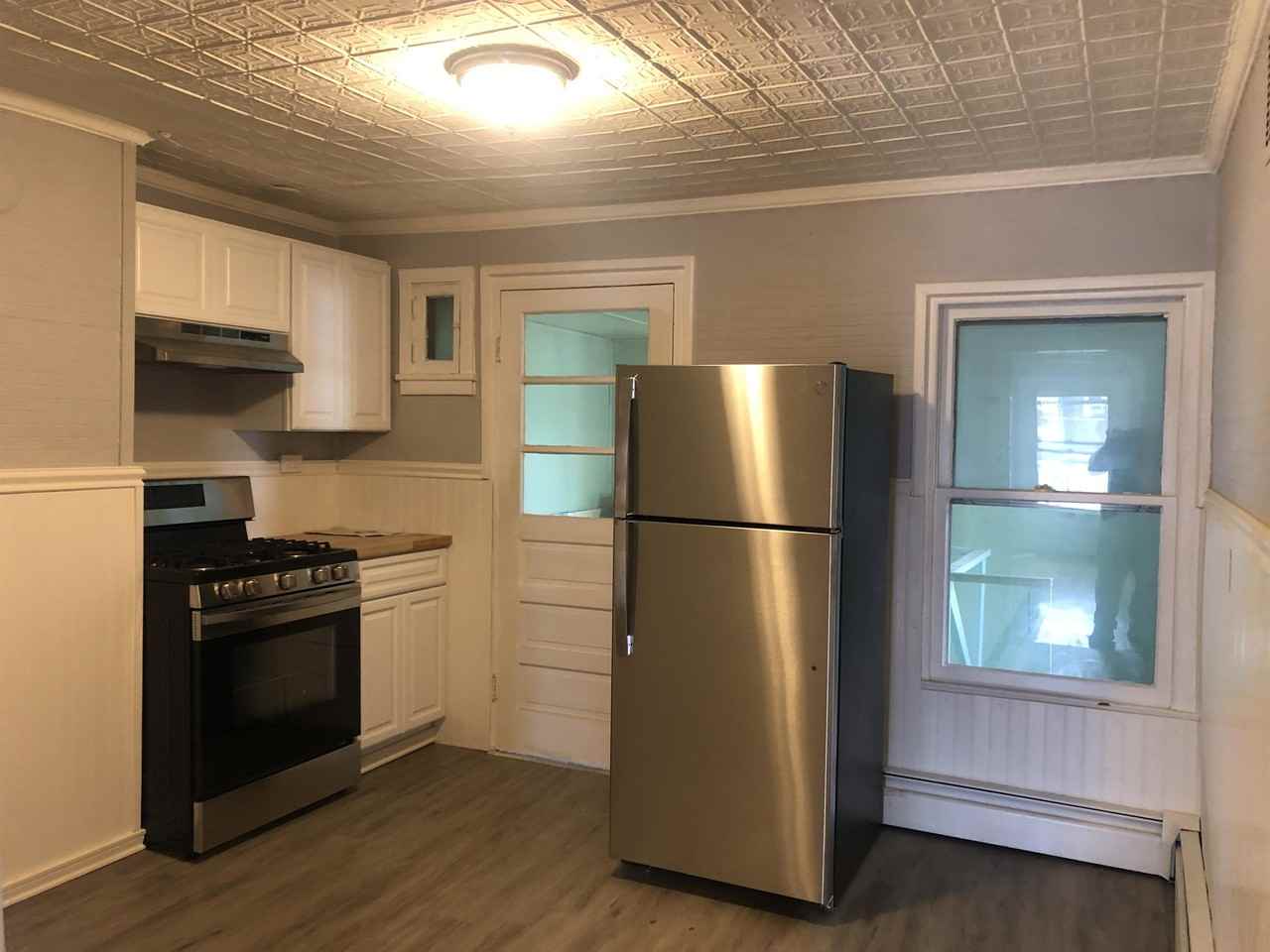 33 Hudson Avenue #33HUDSON2 - Photo 3 of 17