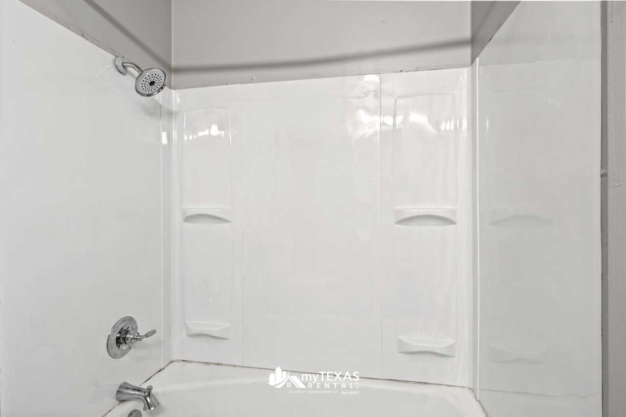 403 Dogwood Ln #1 - Photo 5 of 14