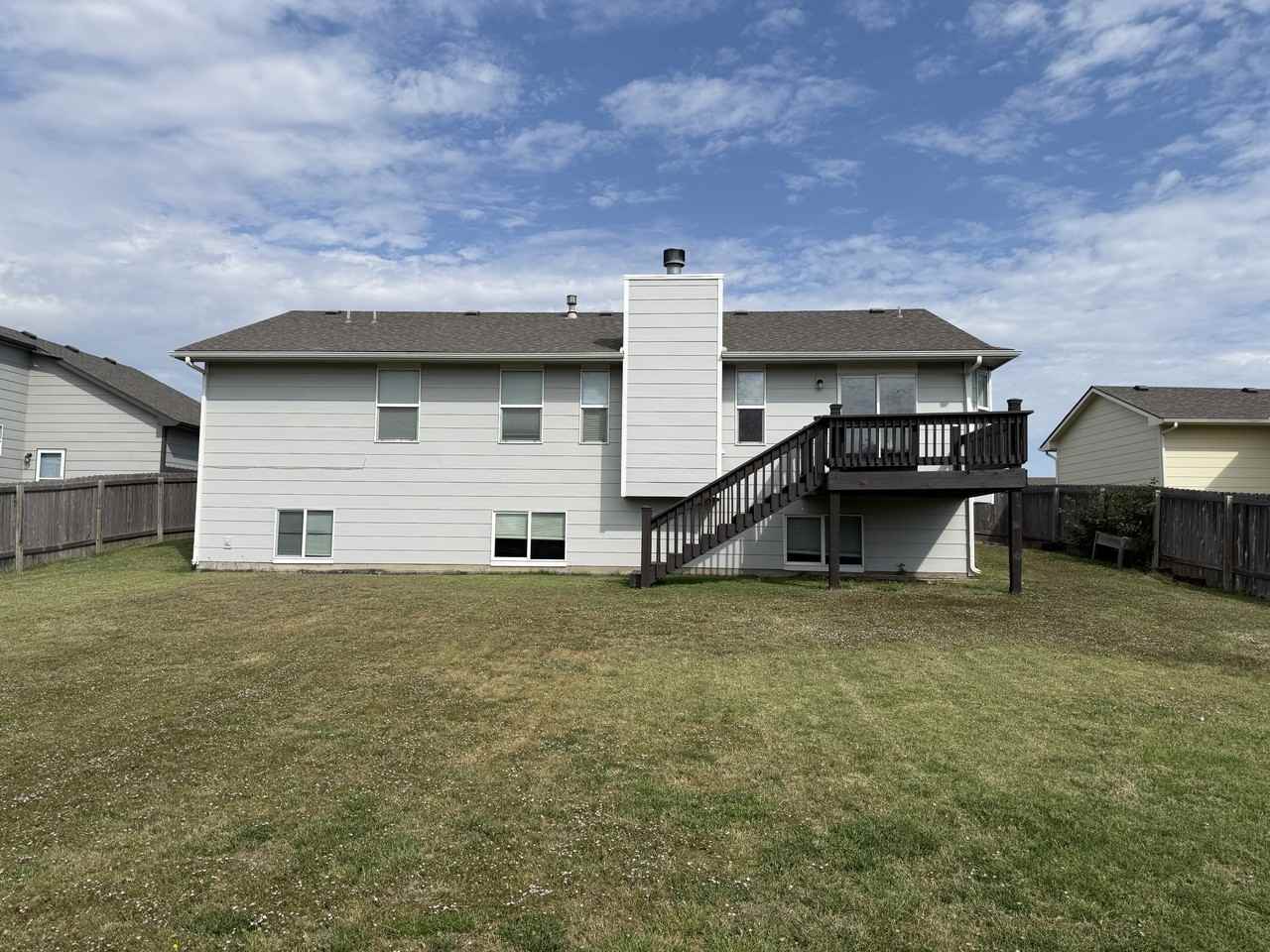 816 South Longbranch Drive #1 - Photo 2 of 13