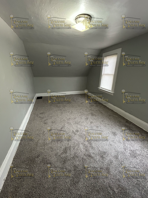 49 Karnes St #1 - Photo 7 of 8