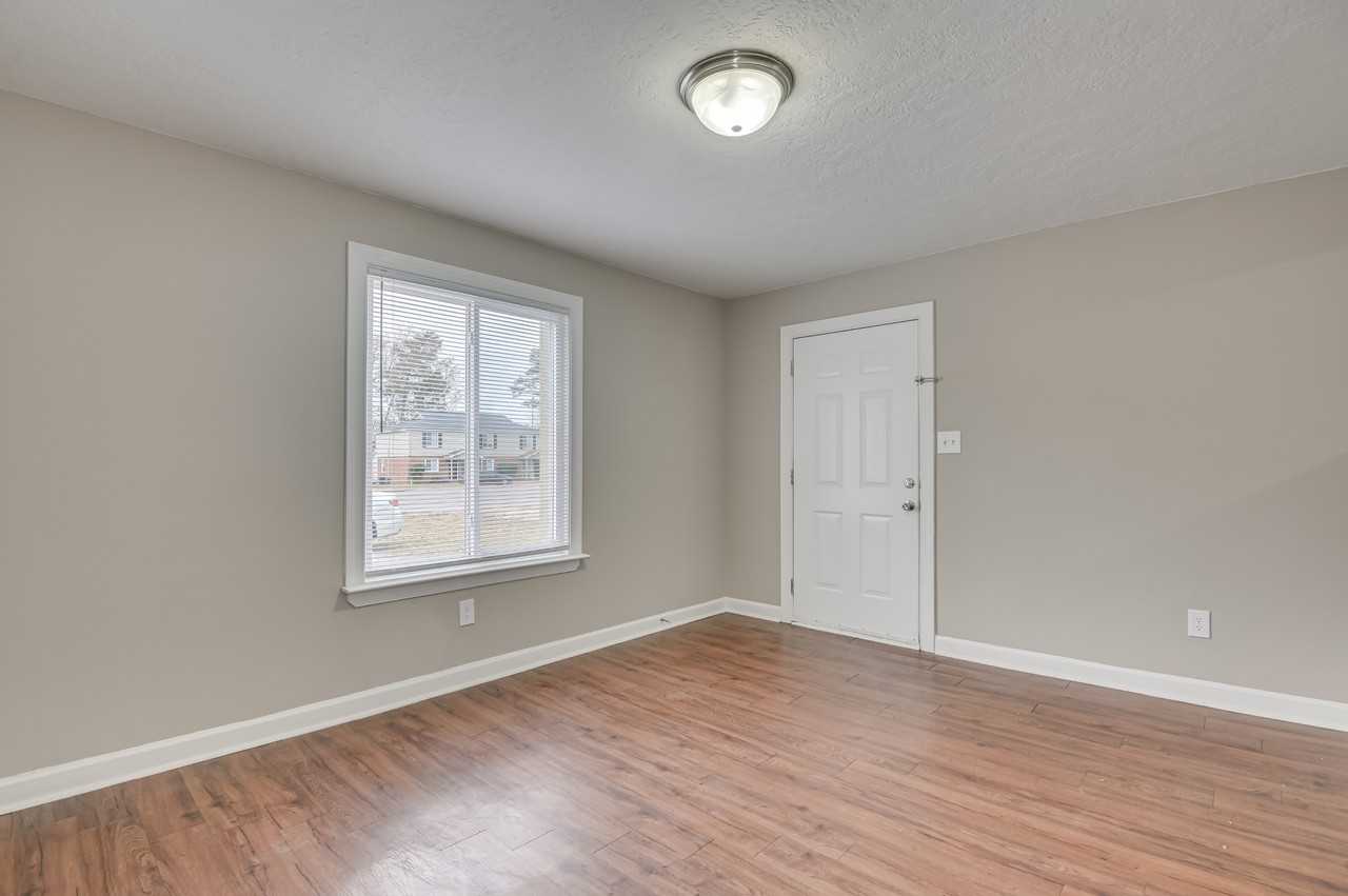 4022 Wheeler Woods Road - Photo 4 of 18