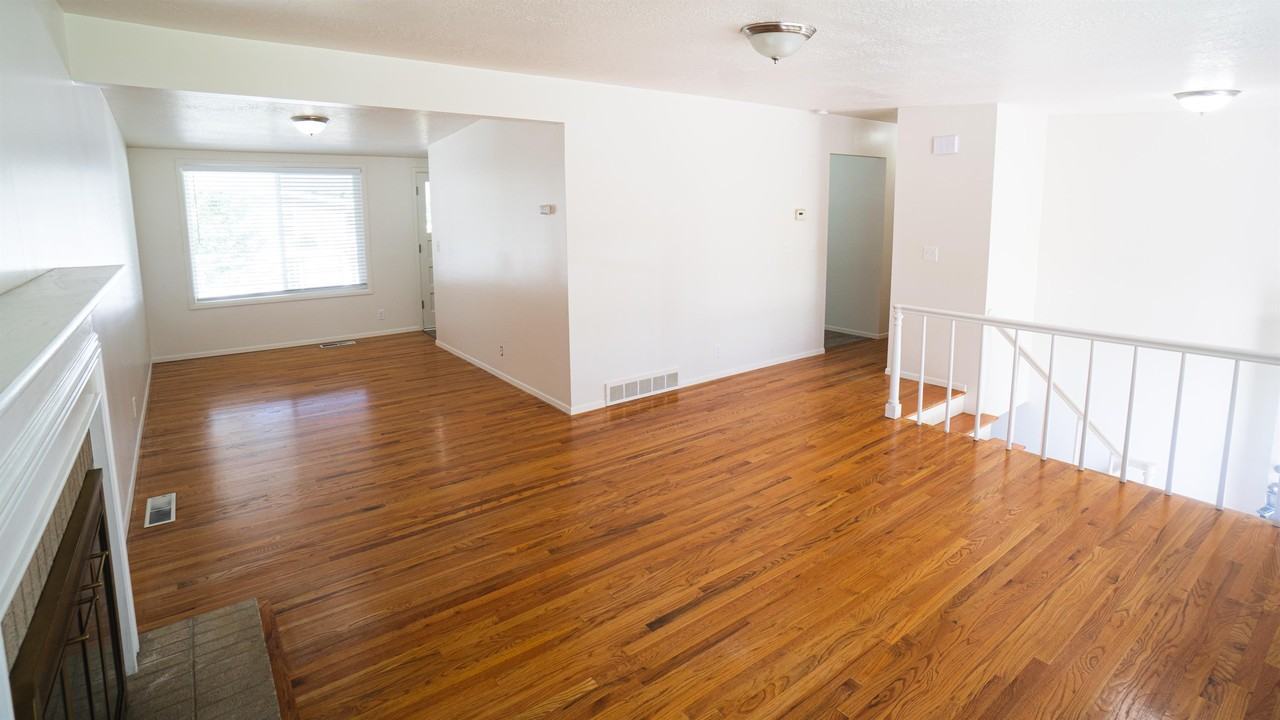 5558 S Somerset Way #1 - Photo 6 of 50