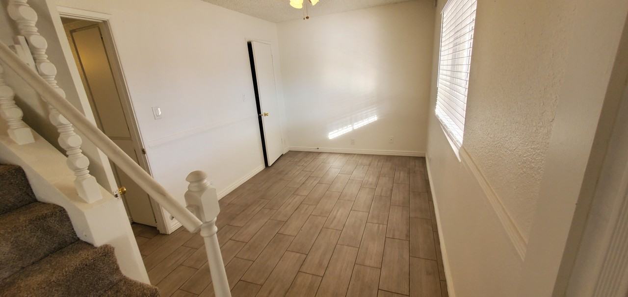 616 E 3rd Ave #1 - Photo 7 of 9