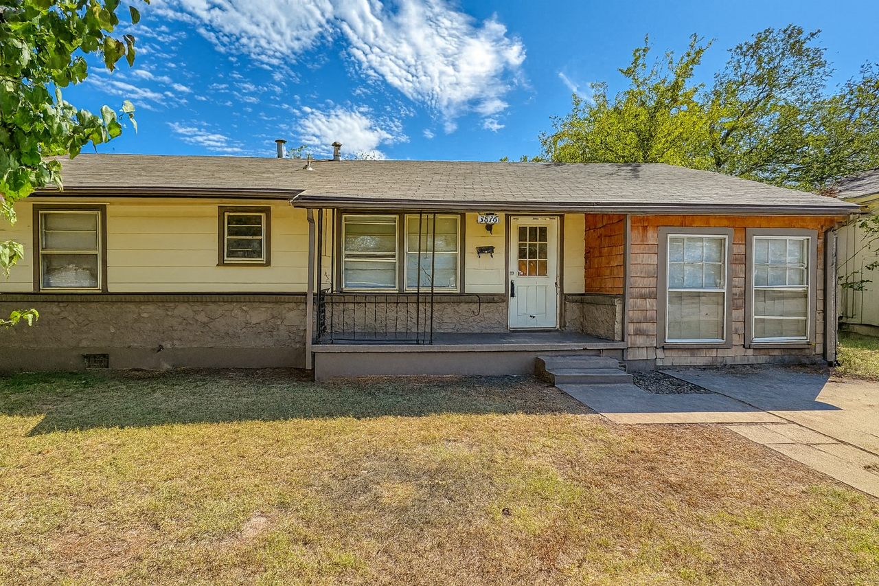 3816 Southeast 25th Street #1