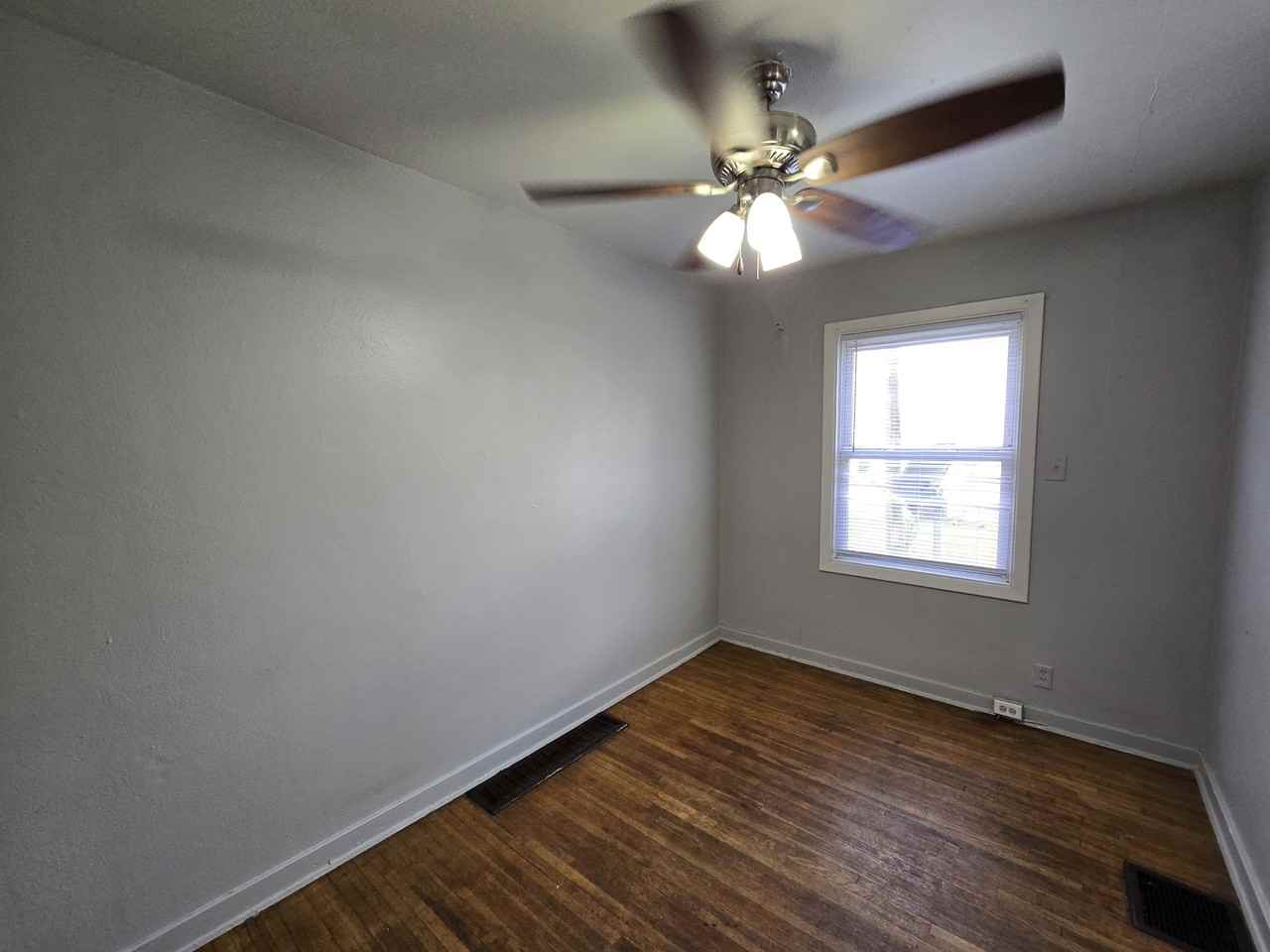 247 Madison St #1 - Photo 6 of 23