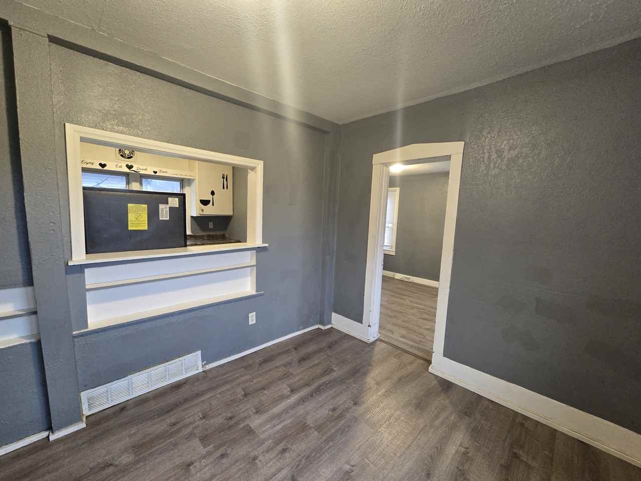 707 Webster St #1 - Photo 7 of 27