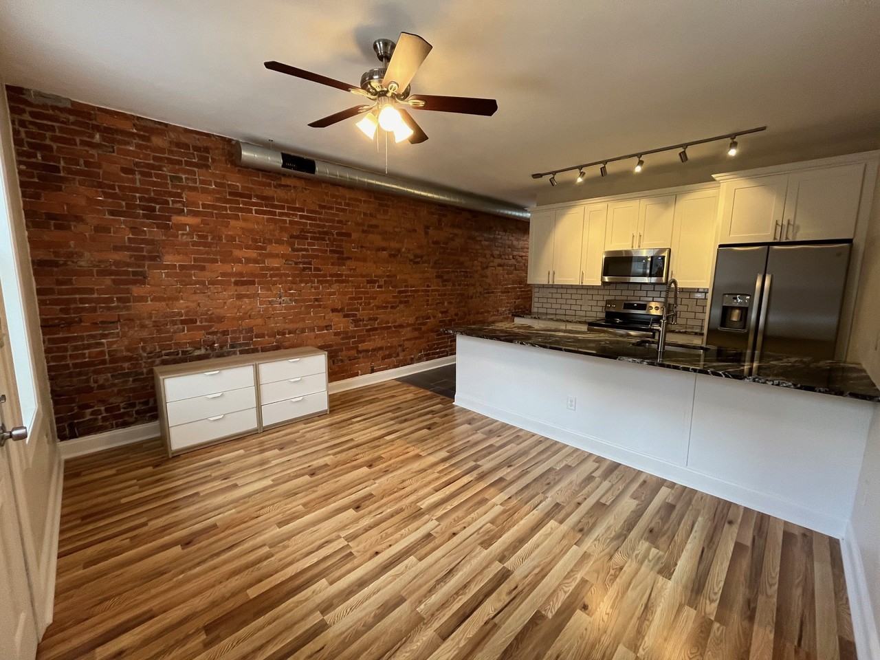 335 Melwood Ave #11 - Photo 2 of 24