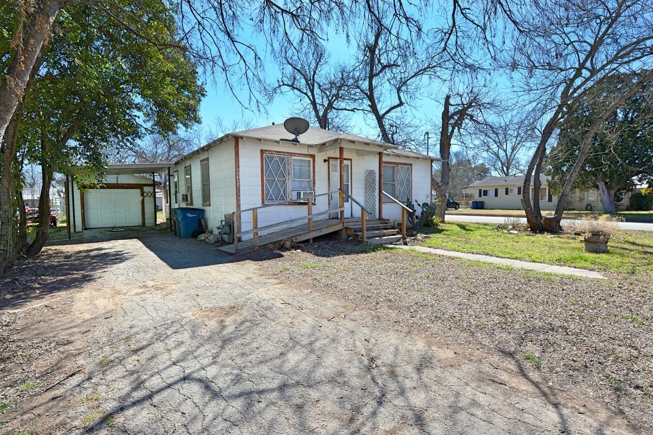 910 Pine Street #1 - Photo 2 of 49