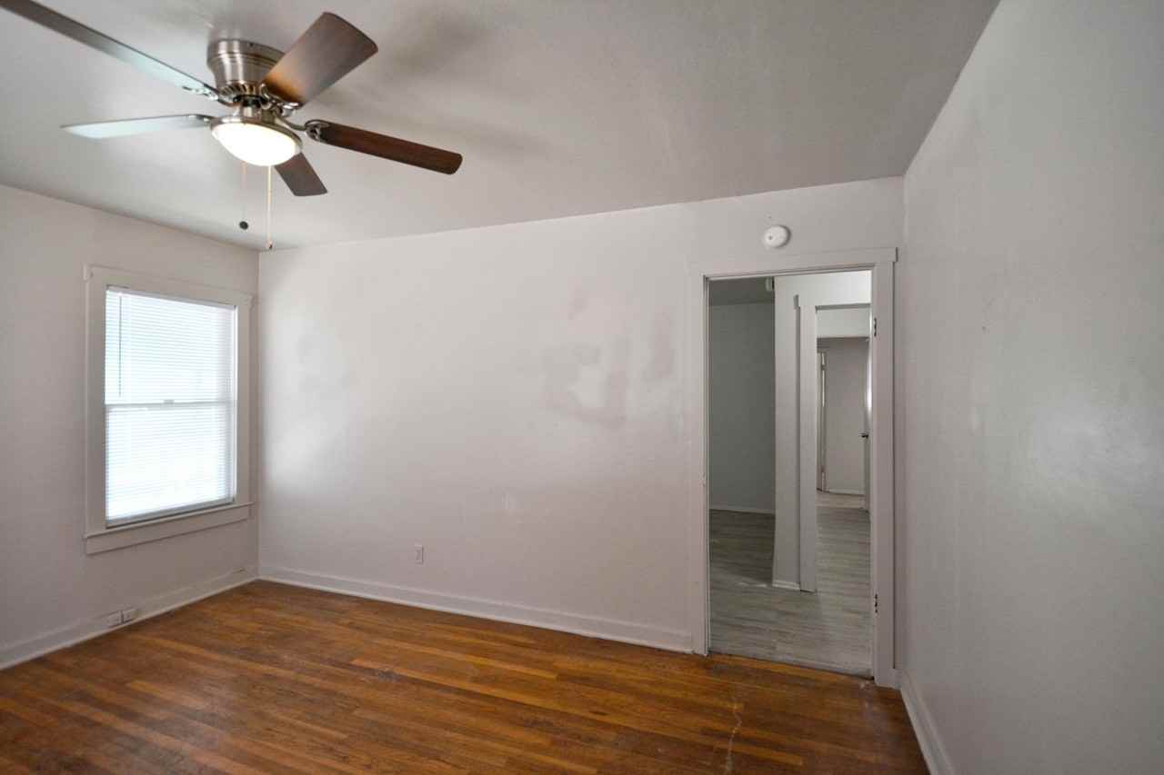 910 Pine Street #1 - Photo 4 of 49