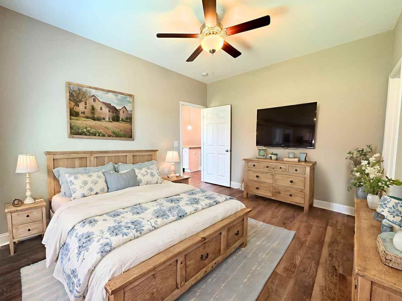 204 Waybill Cir #1 - Photo 4 of 8