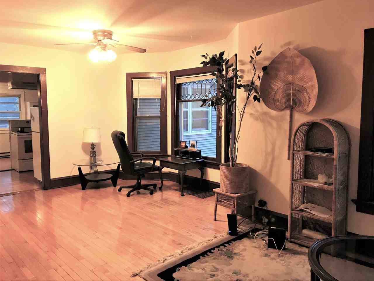 2029 Sherman Ave #D - Photo 5 of 15