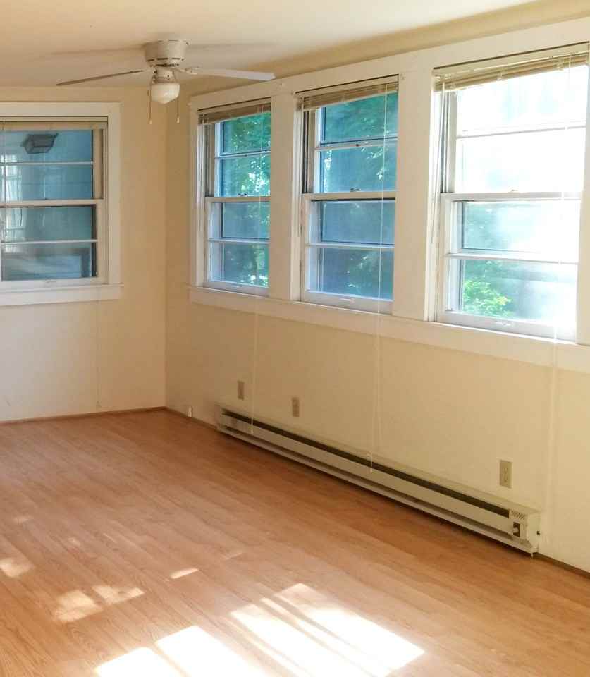 2029 Sherman Ave #D - Photo 7 of 15