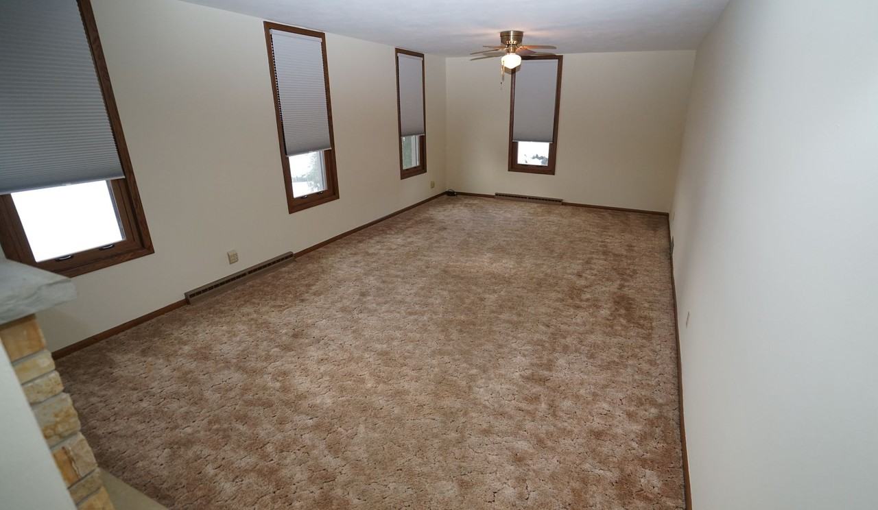 6918 Fisher Rd - Photo 6 of 22