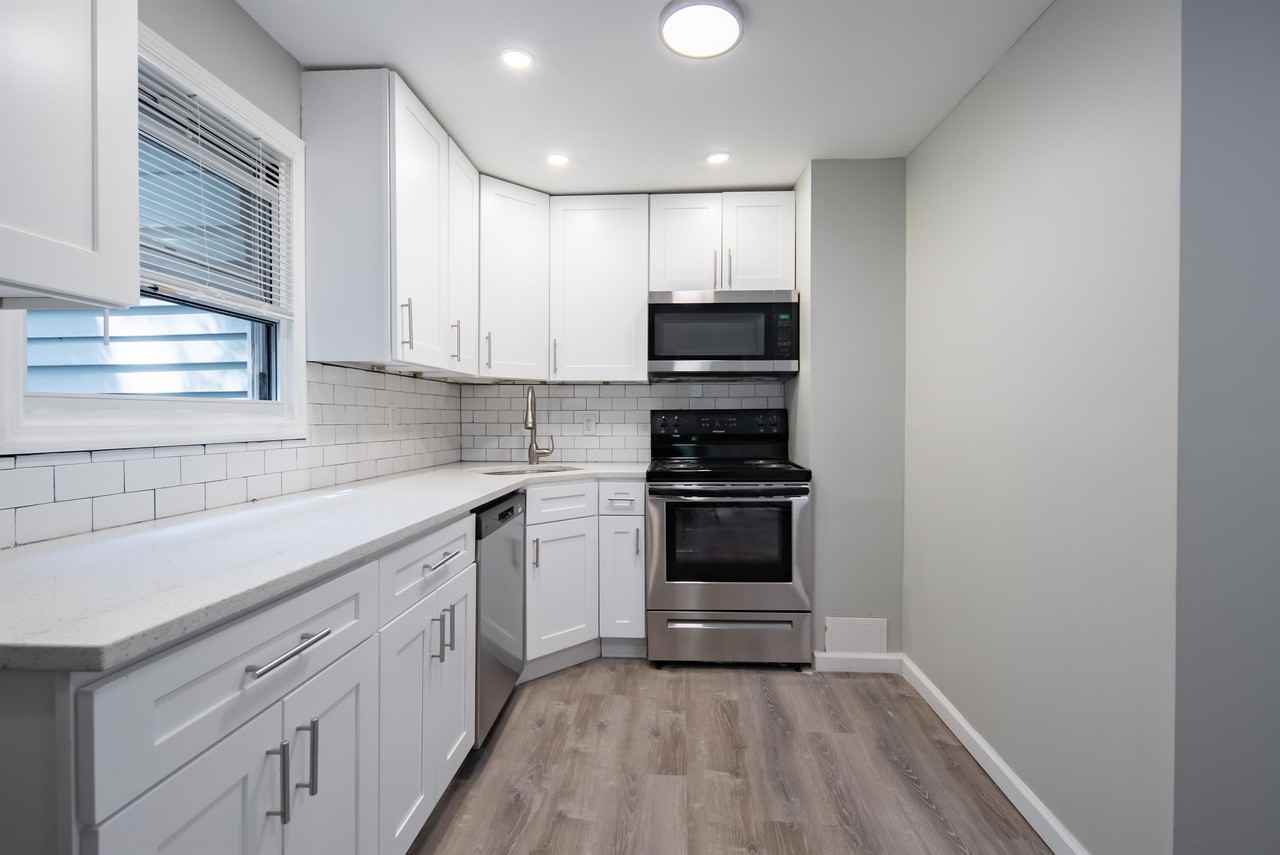 169 Hutton St #2REAR - Photo 3 of 28