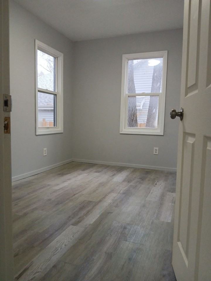 3141 Collins St #1110SAWYER - Photo 2 of 8