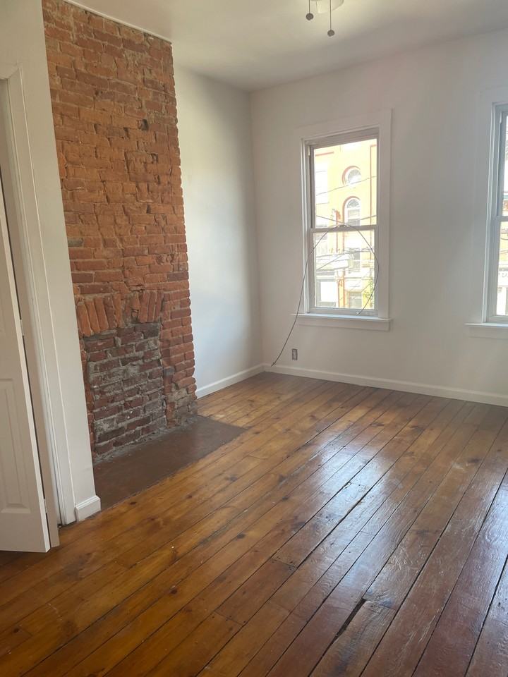 4520 Liberty Avenue #4520 - Photo 4 of 11