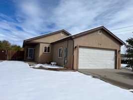 featured image of 714 Lane Street #1