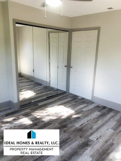 12205 N Saginaw St #2 - Photo 5 of 9