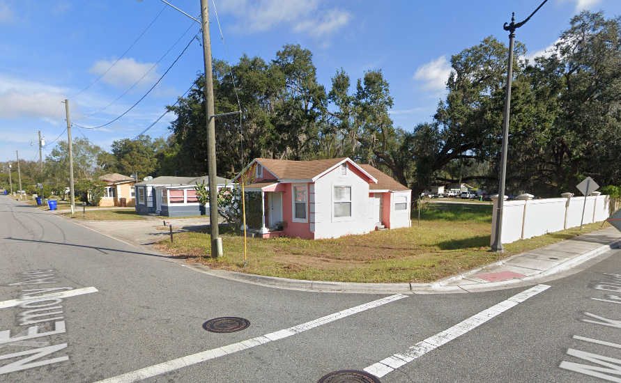 601 N Emory Ave #1 - Photo 2 of 11