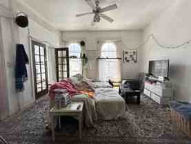 215 N Pinckney St #215-4 - Photo 1 of 1